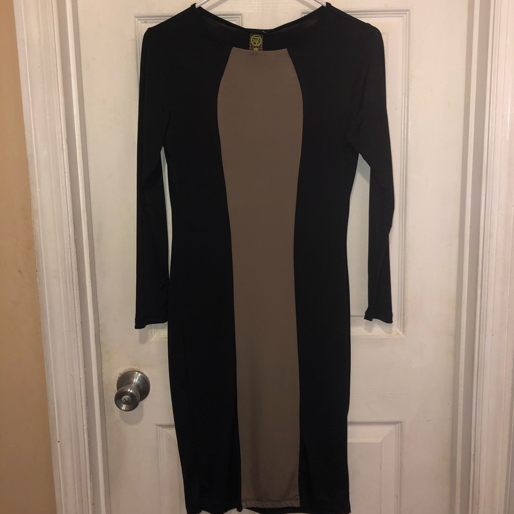 Sleek black/brown dress